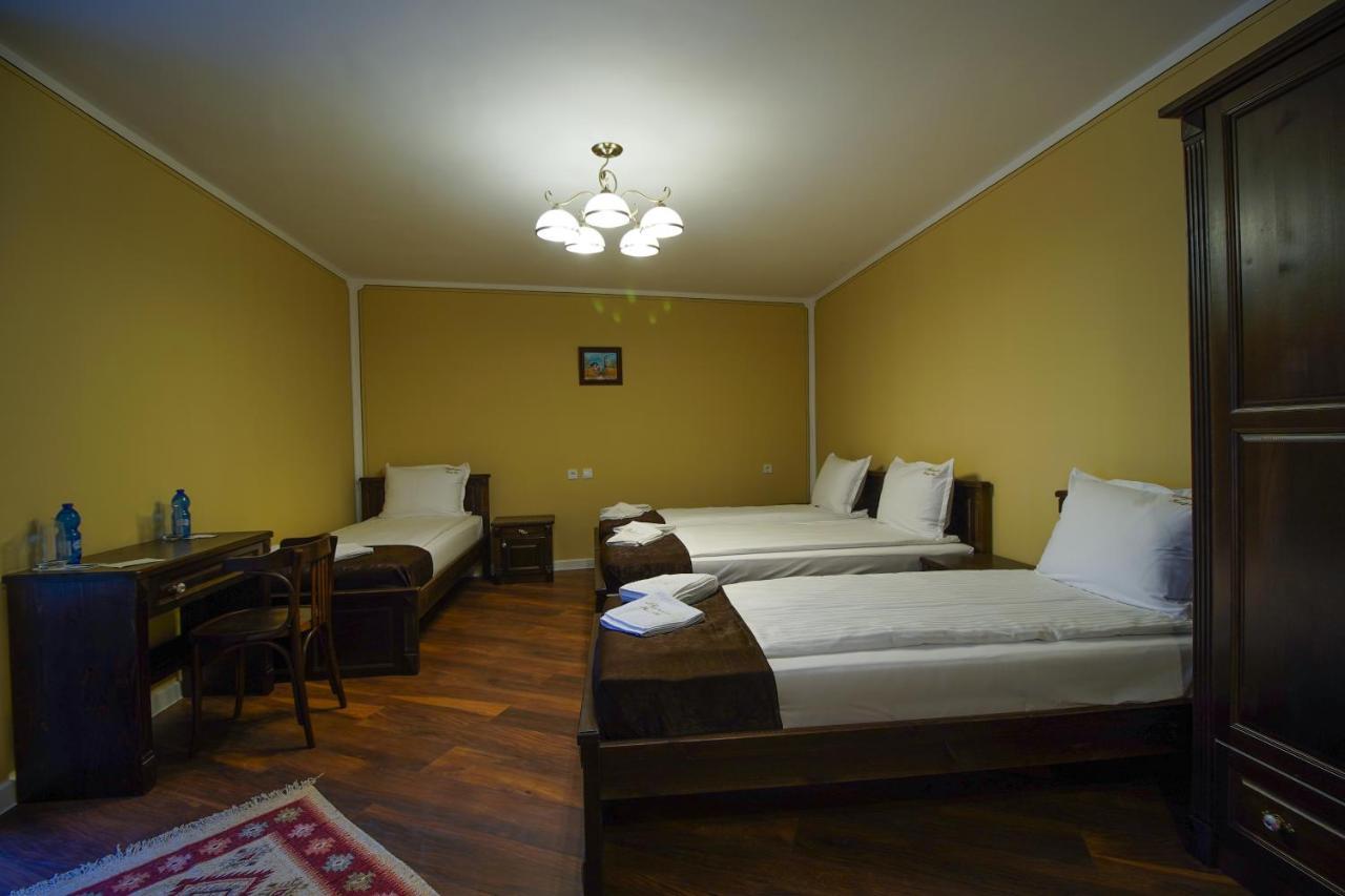 Pulpudeva Family Hotel Plowdiw Exterior foto