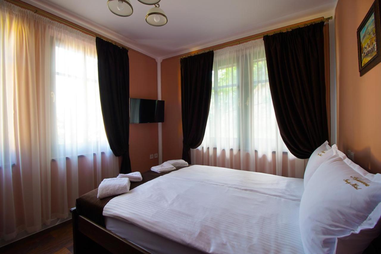 Pulpudeva Family Hotel Plowdiw Exterior foto